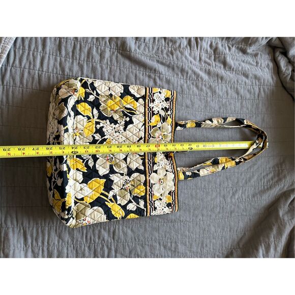 Vera Bradley Retired Dogwood Holiday Tote Yellow Black Purse Floral Bag - Picture 6 of 10